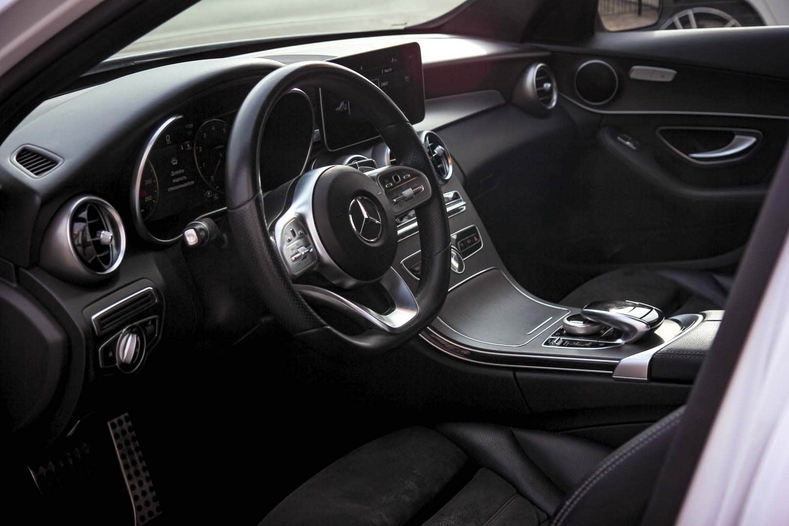 Mercedes-Benz C-Класс — аренда в Сочи, фото 1